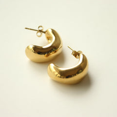 Cashew Curve Earrings