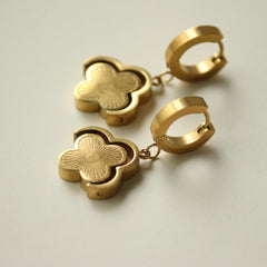 Clover Charm Drops Earring