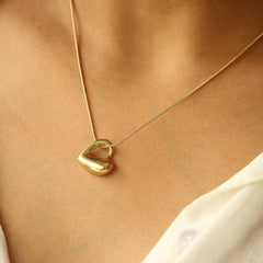 Chic Heart Necklace