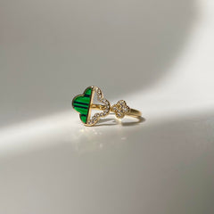 Clover Ring