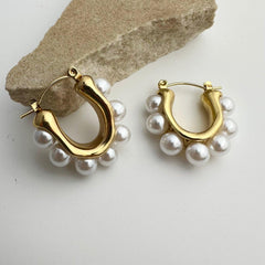 Luster Pearl Hoops Earring