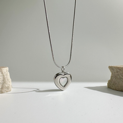 Heart’s Glow necklace