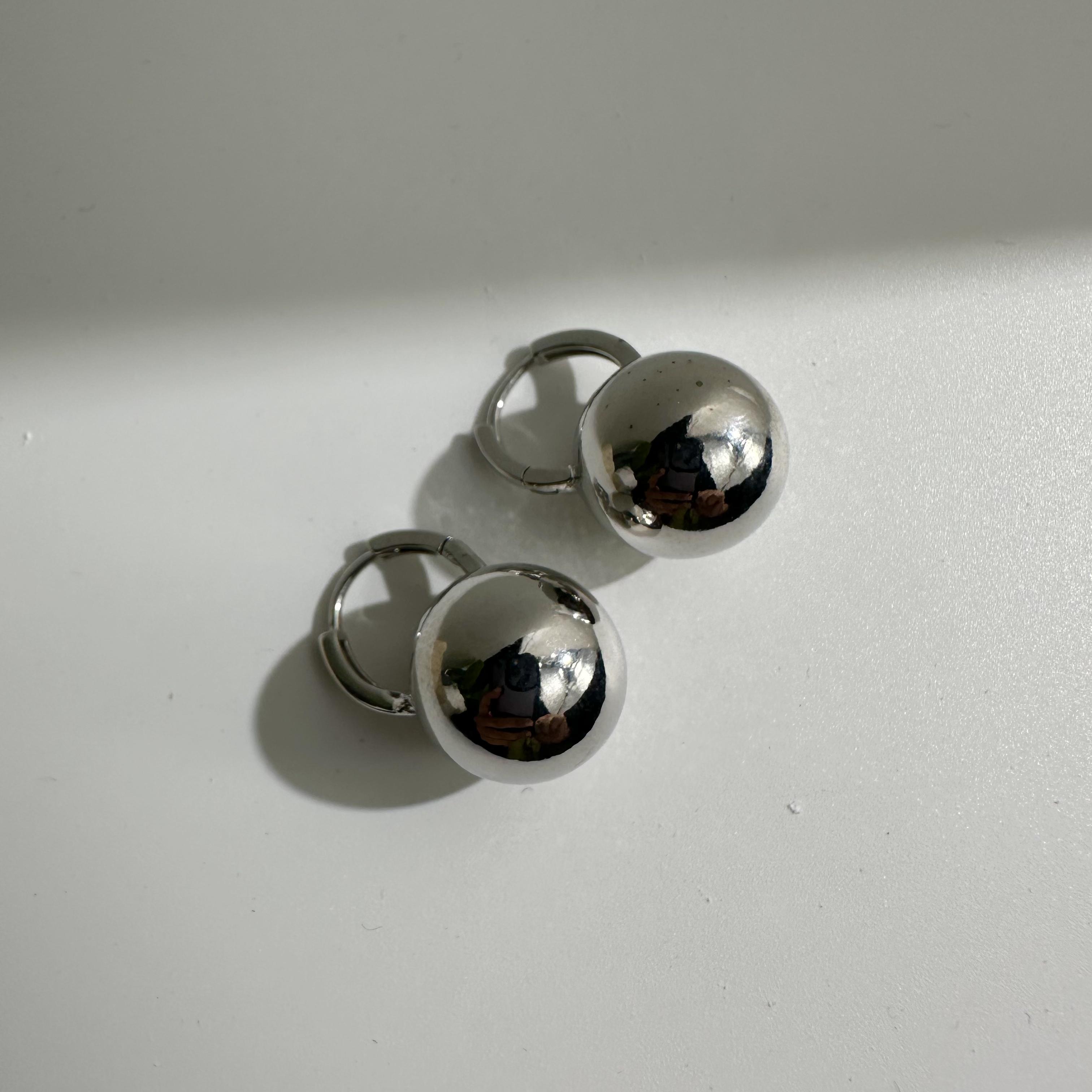 Silver Sphere Drops Earring