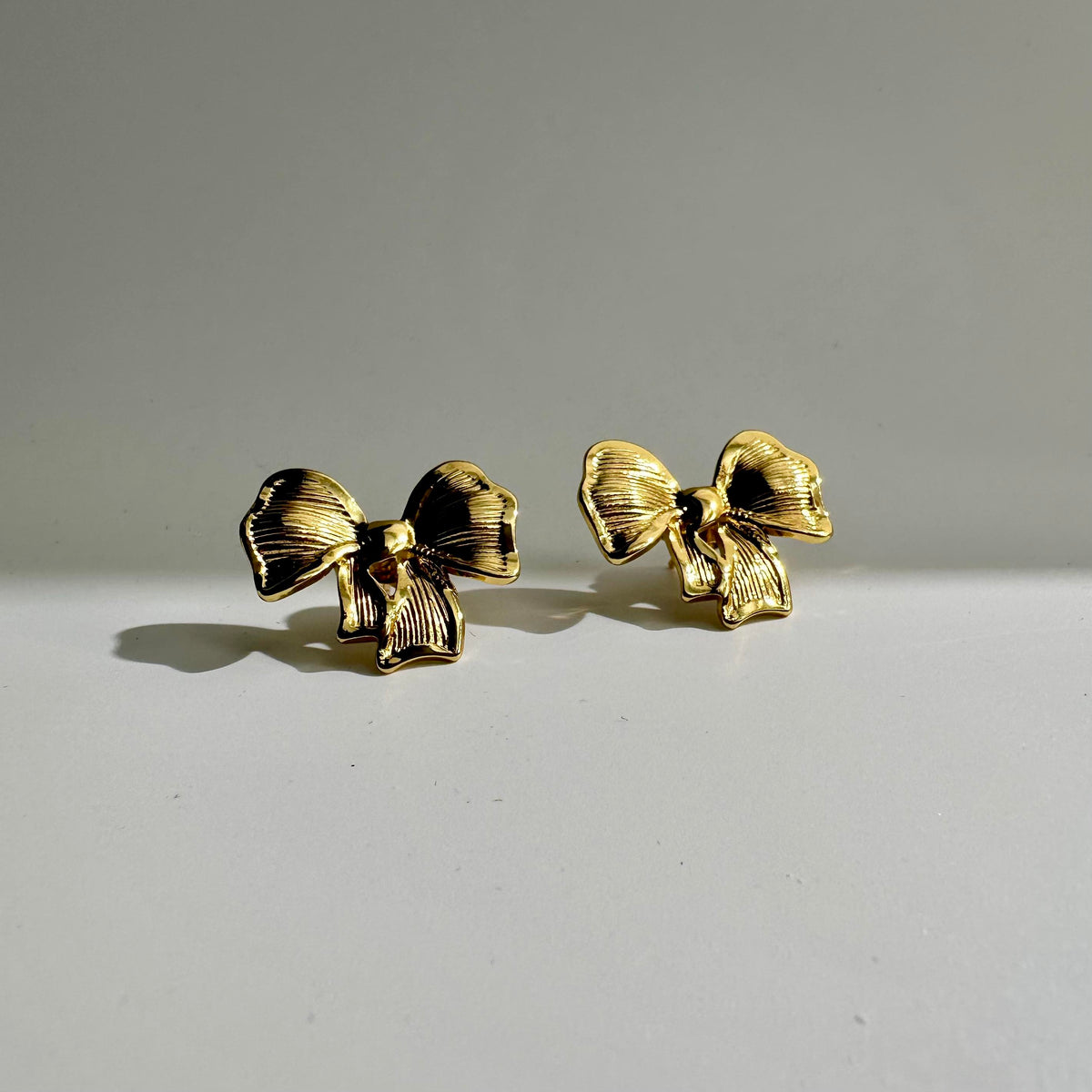 Grandiose Bow Earrings