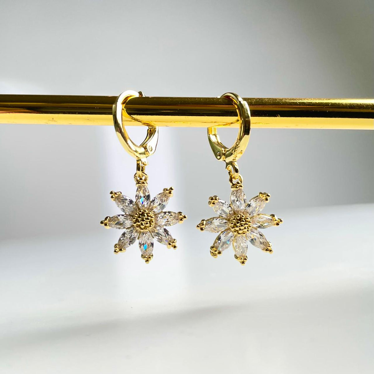 Daisy Drops Earrings