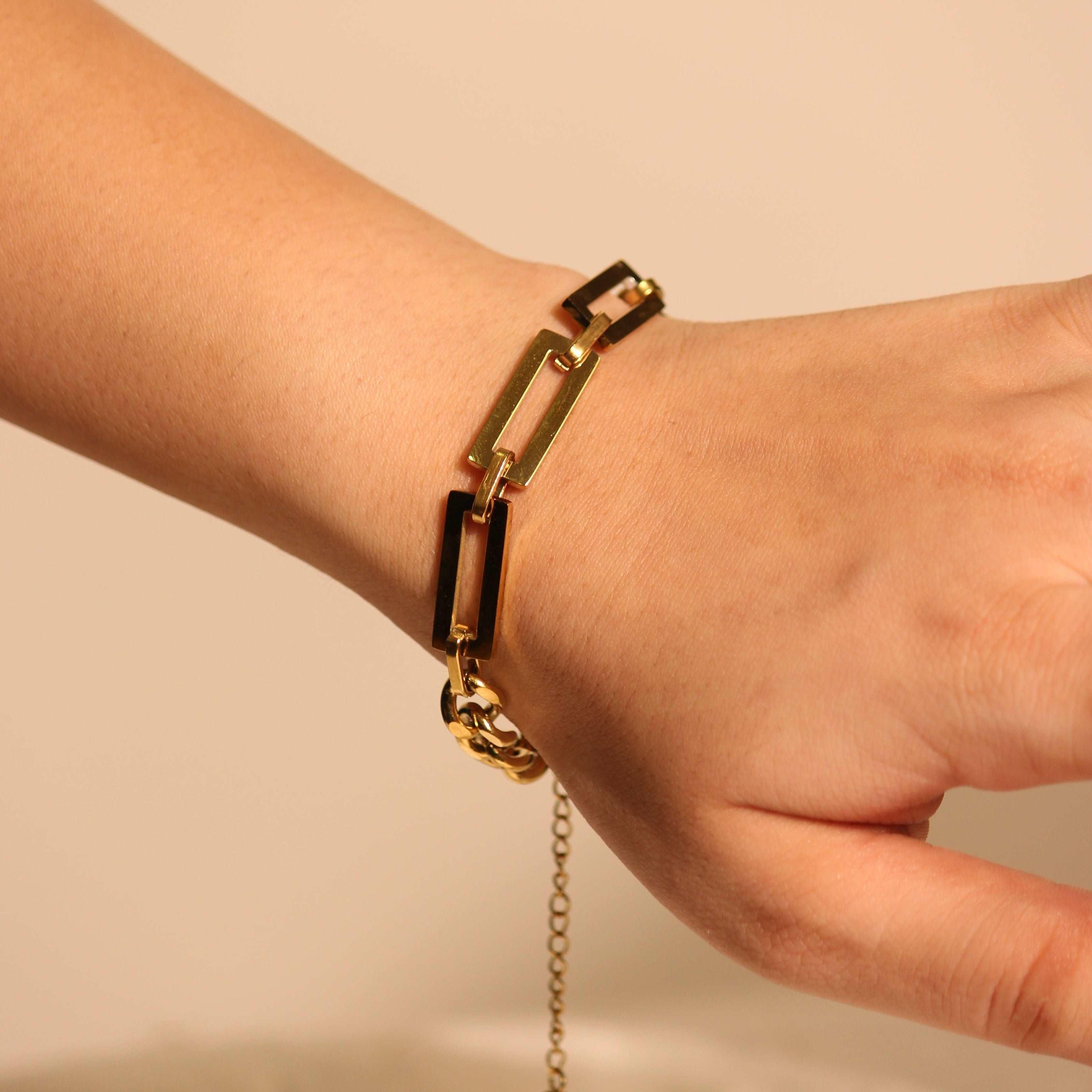 Gold Link Chain Bracelet - Local Pitara